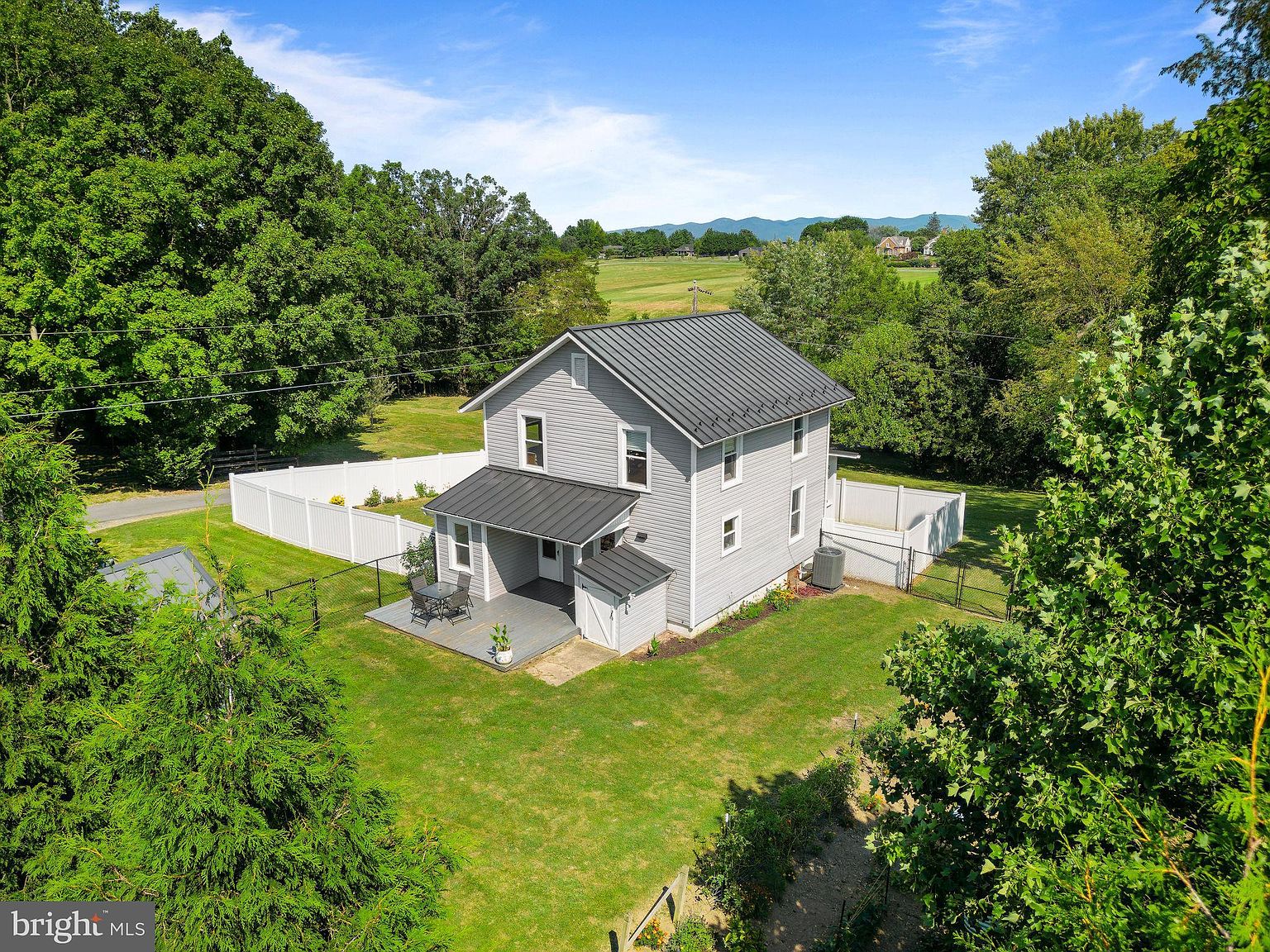 72 Liberty St, Weyers Cave, VA 24486 Zillow