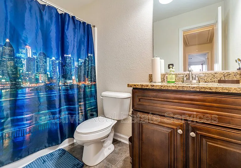 2104 Miller Ave — Photo 26