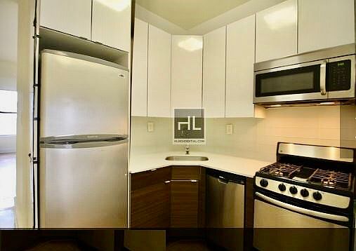 1st image of 928 Columbus Ave APT 2S
