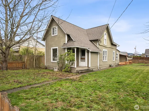 222 S Cedar Street, Buckley, WA 98321