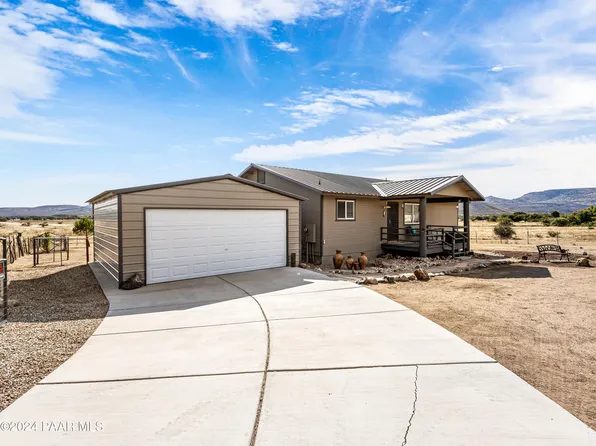 16193 W Mohave Ln, Peeples Valley, AZ 86332