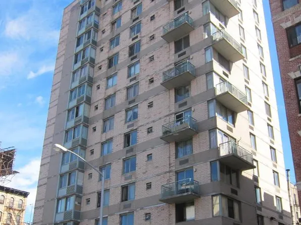 25 Market Street image 1 of 17