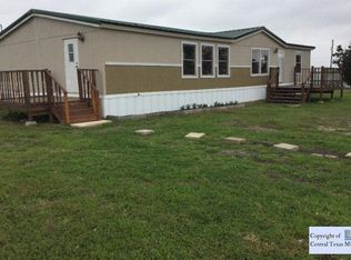 68 Los Laureles Ln, Maxwell, TX 78656