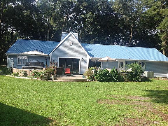Rear patio with hot tub