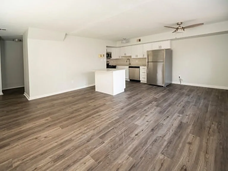 Timbercove Apartments and Townhomes — Photo 13