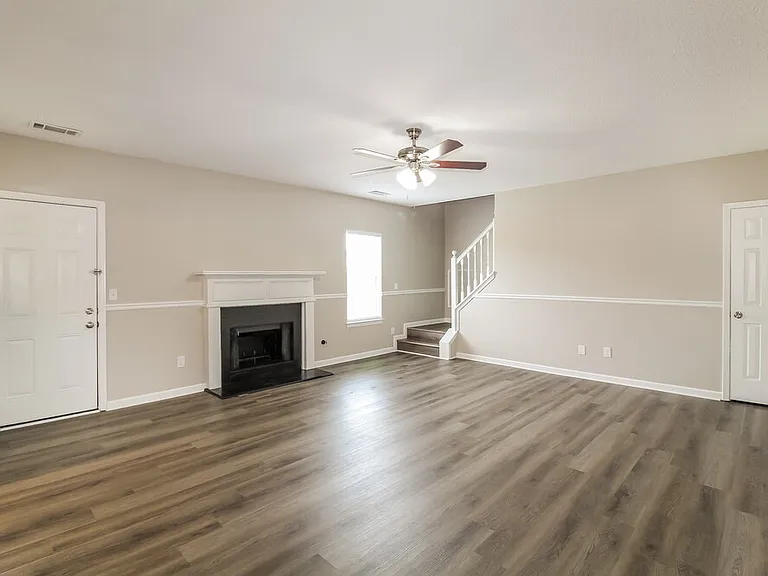 6243 Sayler Park — Photo 4