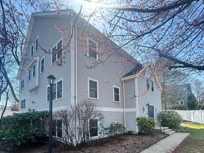 214 Florence St #1A, Roslindale, MA, 02131