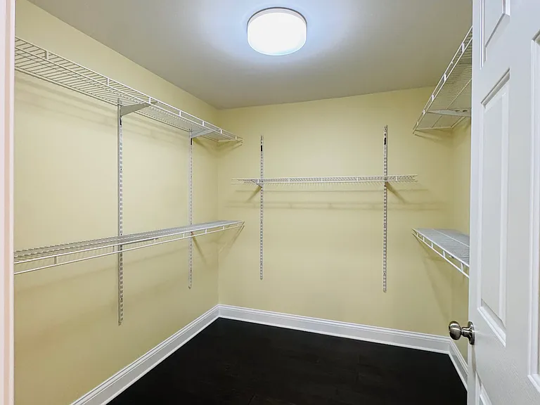 595 Oak Alley Way — Photo 41