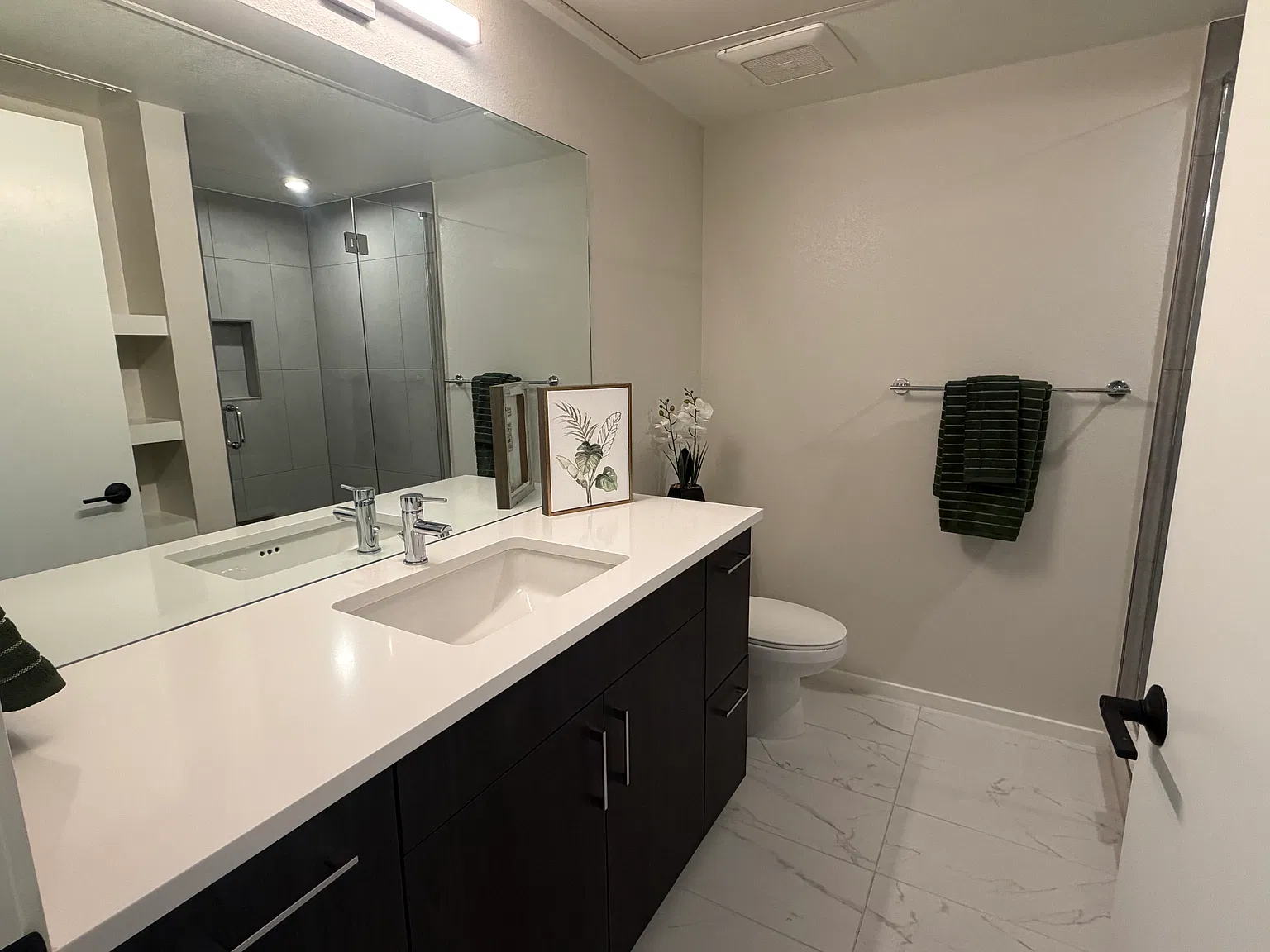 1 bed, 571 sqft, $1,566 — Photo 4