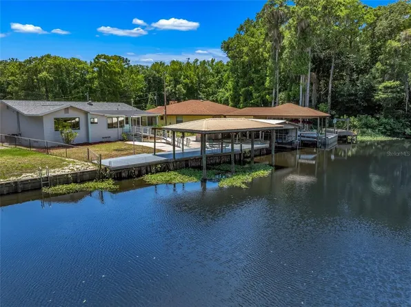 23707 Basin Dr, Astor, FL 32102