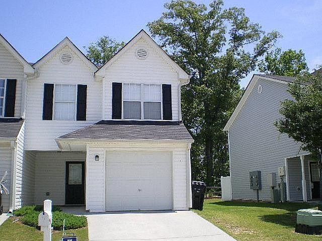 2nd image of 6895 Gallant Cir SE #14