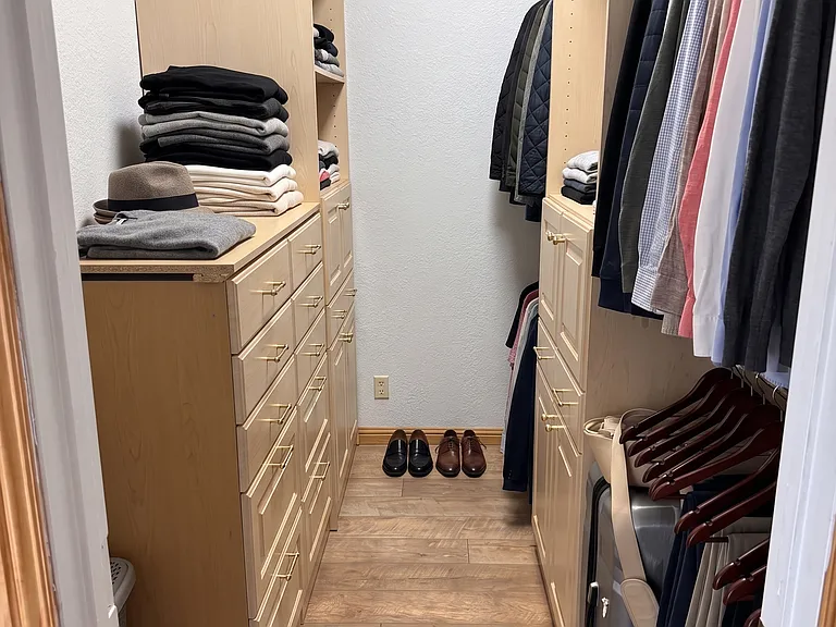 800 Antonio Dr #4 — Photo 7