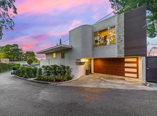 7347 Pyramid Pl, Los Angeles, CA 90046