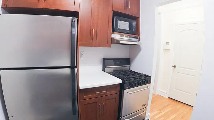 Rented by Urban Real Estate Inc | media 15