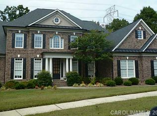 10825 Emerald Wood Dr, Huntersville, NC 28078