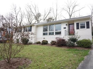 2123 Woodview Dr, Raleigh, NC 27604