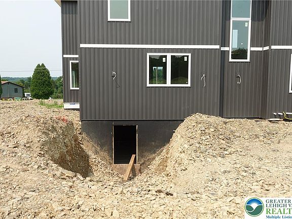 5th image of 232 Hty Rd