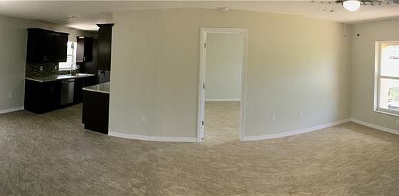 4th image of 337 Windridge Pl