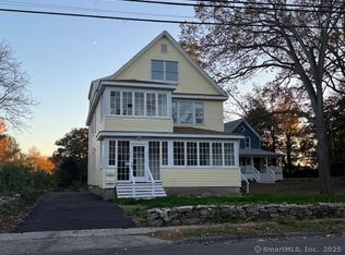 463 Highland Ave, Stratford, CT 06614