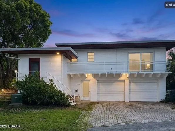 1476 N Peninsula Dr, Daytona Beach, FL 32118