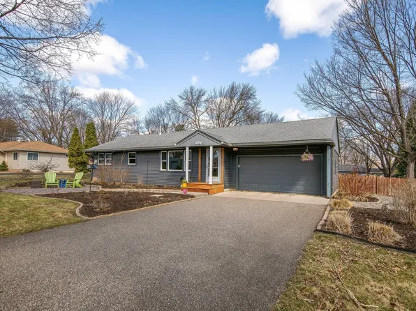 17610 11th Ave N, Plymouth, MN 55447