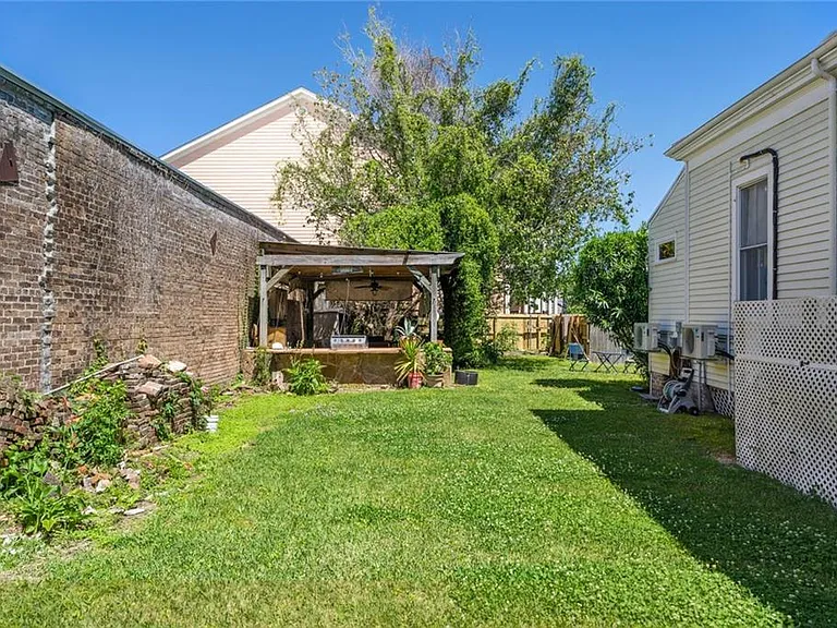 5701 Pitt St — Photo 14