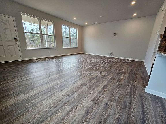 5th image of 7828 Nelson Rd