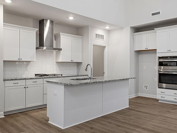 4th image of 1101 Bell Heather Rd #1