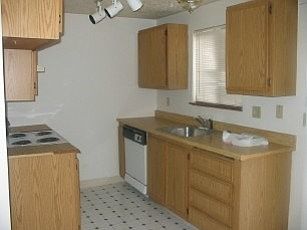 Kitchen Rene Village Townhomes