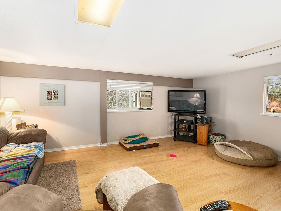 1st image of 9580 Seacote Rd