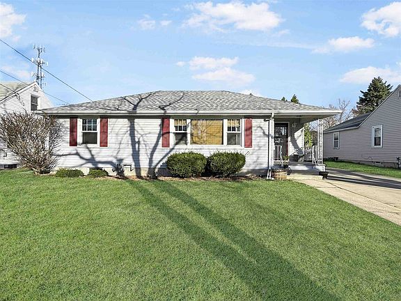2nd image of 1005 Desnoyer St