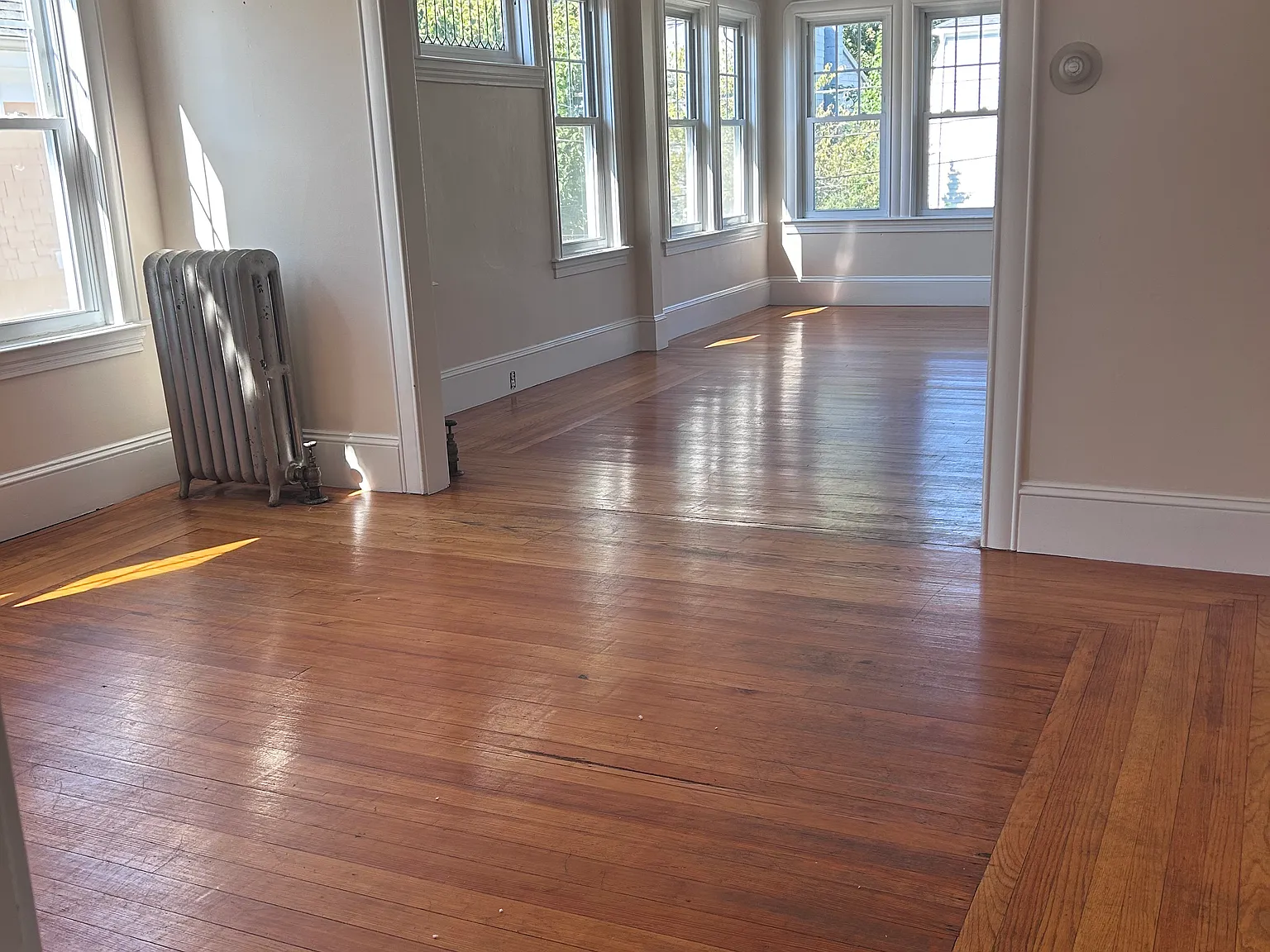 4 bed, 2756 sqft, $3,100 — Photo 2
