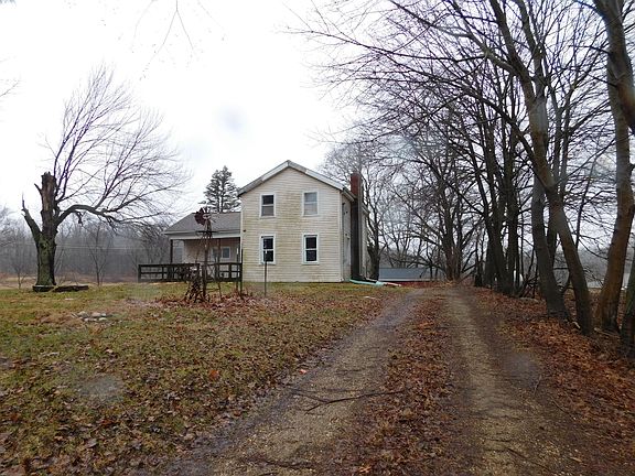 2nd image of 6488 N Parma Rd