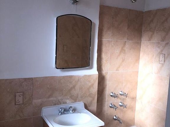 5th image of 4385 Vireo Ave APT 4J