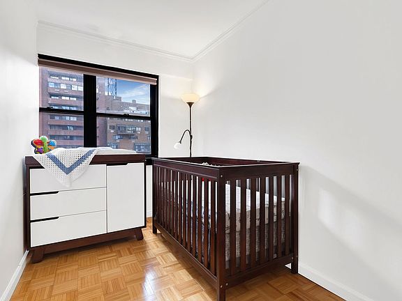 4th image of 235 E 87th St APT 12C