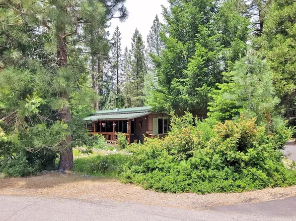 80 Tolowa Trl, Graeagle, CA 96103