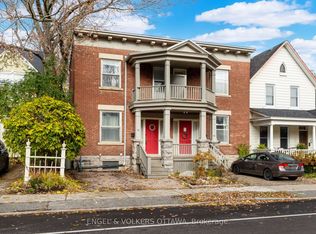 64 Crichton St, Ottawa, ON K1M 1V7