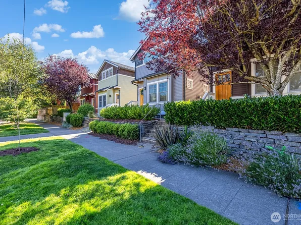 1613 21st Avenue #B, Seattle, WA 98122
