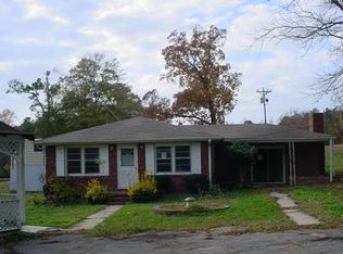 421 Swamp Guinea Rd, Colbert, GA 30628