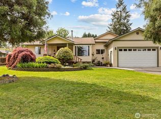 6413 NE 196th St, Kenmore, WA 98028