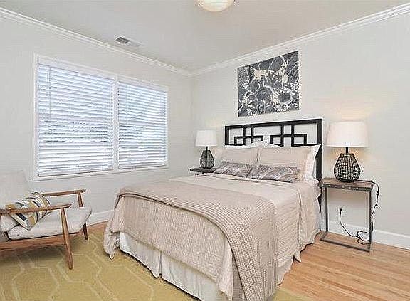 5th image of 704 Clara Dr