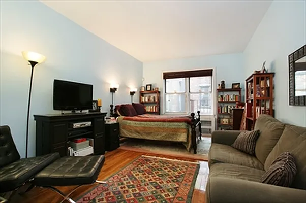 Sold by Citi Habitats | media 12