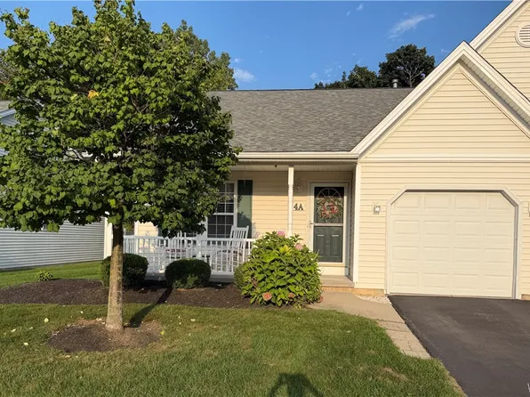 4 Astor Ridge Dr APT A, Amherst, NY 14228