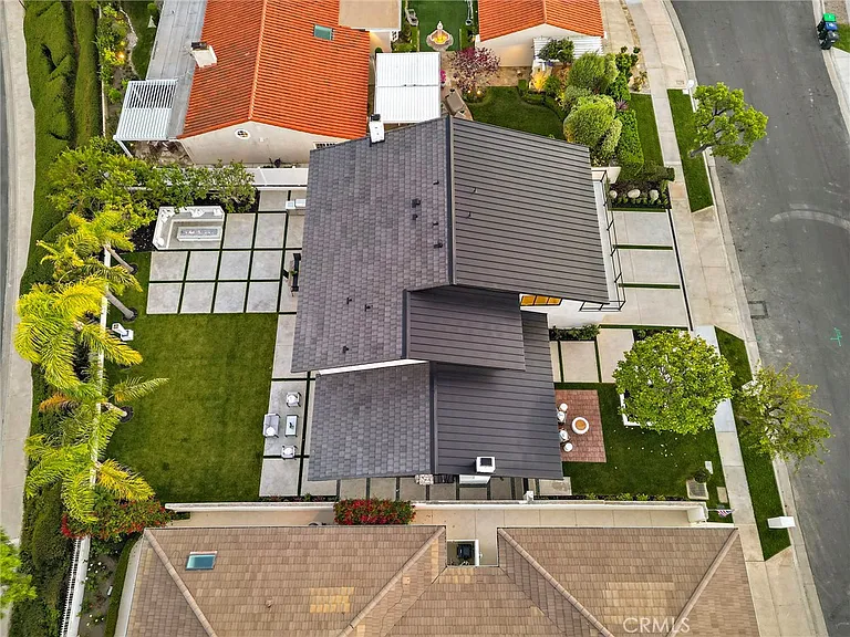6 Monterey Cir — Photo 69