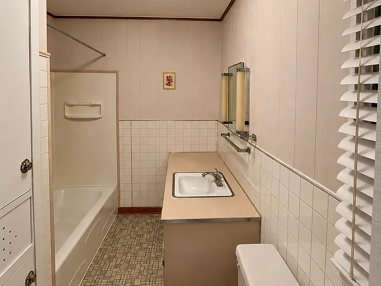 102 Antigua Dr — Photo 7