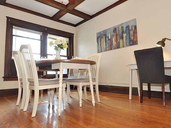 5th image of 3619 Wyandotte St APT 2N