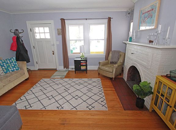 3rd image of 532 S Oakland Ave