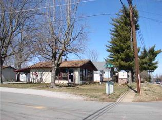 104 McCulloch St, Pea Ridge, AR 72751