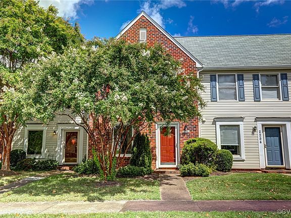 4th image of 2256 High Bush Cir