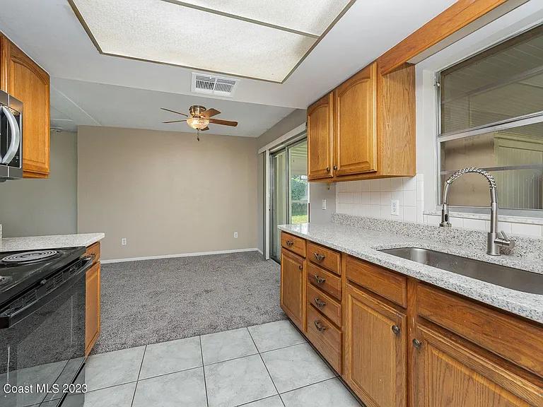 608 Sacre Coeur Dr — Photo 5